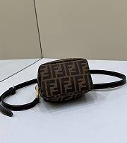 Fendi Sling Vintage Bag Size 15 × 9 × 13 cm - 4