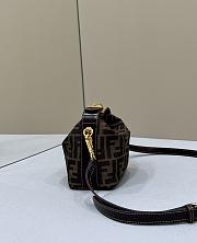 Fendi Sling Vintage Bag Size 15 × 9 × 13 cm - 2