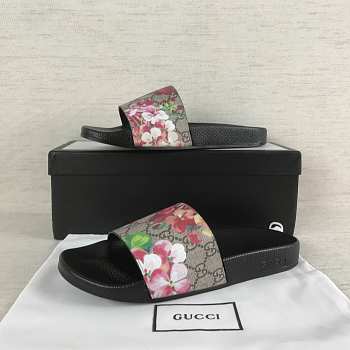Gucci Slippers 06