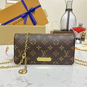 Louis Vuitton LV M82509 Wallet On Chain Lily Size 20.5 x 10 x 3.5 cm - 1