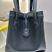 Fendi Origami Large Leather Black Bag Size 27 x 15 x 27 cm - 4