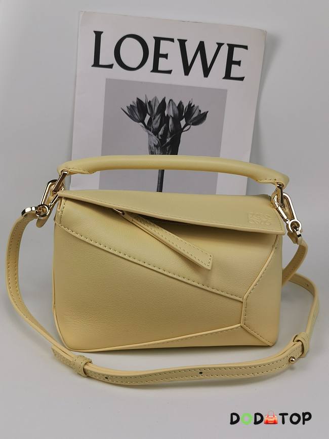 Loewe Mini Puzzle Yellow Size 18 x 12.5 x 8 cm - 1