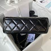 Chanel Kelly Black Bag Size 22 cm - 4