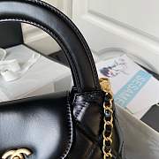 Chanel Kelly Black Bag Size 22 cm - 3