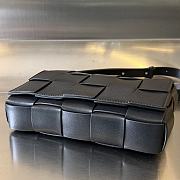Bottega Veneta Speed Cassette Unisex Shoulder Bag Size 23 x 15 x 5 cm - 5