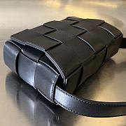 Bottega Veneta Speed Cassette Unisex Shoulder Bag Size 23 x 15 x 5 cm - 4