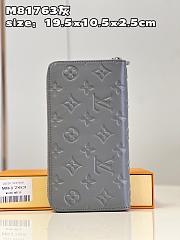 Louis Vuitton Zippy Wallet M81511 Grey Size 19 x 10.5 x 2.5 cm - 1