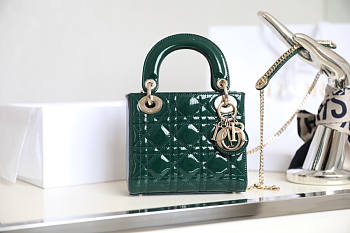 Dior Mini Lady Patent Green Size 17 x 15 x 7 cm