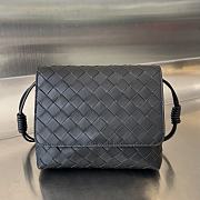 Bottega Veneta Trio Intrecciato Leather Bag Black Size 19 x 15 x 6 cm - 1