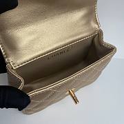 Chanel Vintage Handle Bag Gold Size 18 cm (Limited) - 2