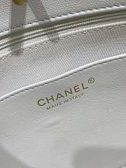 Chanel Hobo Black Bag White Size 26 x 25 x 7.5 cm - 3