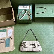 Gucci Horsebit Chain Medium Shoulder Bag White Size 27 x 11.5 x 5 cm - 2