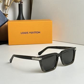 Louis Vuitton LV Glasses 04