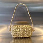 Bottega Veneta Knot Leather Clutch Gold Size 20 x 12 x 5.5 cm   - 1