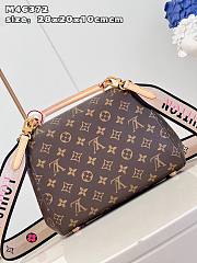 Louis Vuitton Cluny BB Bag Size 28 x 20 x 10 cm - 4