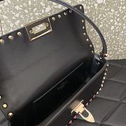 Valentino Garavani Rockstud Shoulder Bag Black Size 23 x 12 x 5 cm - 6