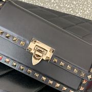 Valentino Garavani Rockstud Shoulder Bag Black Size 23 x 12 x 5 cm - 4
