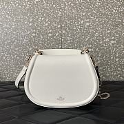 Valentino Garavani Small Vsling Grainy Calfskin Handbag White Size 22 x 15 x 5 cm - 2