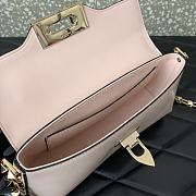 Valentino Garavani Rockstud Small Pink Bag Size 26 x 13 x 7 cm - 2