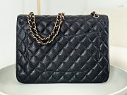 Chanel Flap Bag Maxi Caviar Black Size 33 cm - 3
