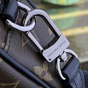 Louis Vuitton Nano Porte Documents Voyage Bag Brown M82770 Size 20 x 13 x 5.5 cm - 5