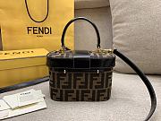 Fendi Zucca Vanity Bag Size 17 x 12 x 9 cm - 5