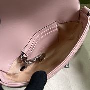 Gucci GG Marmont Matelasse Chain Mini Bag Pink Size 14.5 x 20 x 4 cm - 4