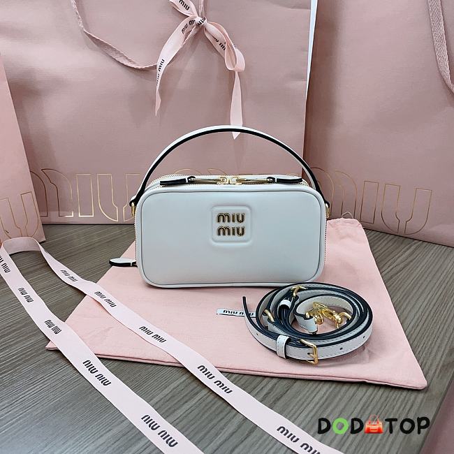Miu Miu White Leather Shoulder Bag Size 18 x 9.5 x 6.5 cm - 1