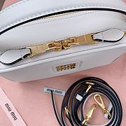 Miu Miu White Leather Shoulder Bag Size 18 x 9.5 x 6.5 cm - 4