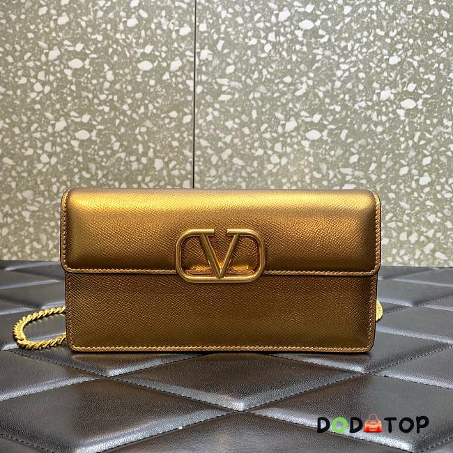 Valentino Garavani Small Leather Chain Wallet Gold Size 20 x 5.5 x 10 cm - 1