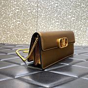 Valentino Garavani Small Leather Chain Wallet Gold Size 20 x 5.5 x 10 cm - 3