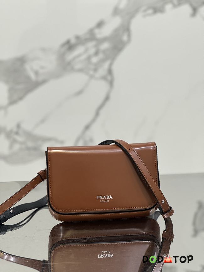 Prada Logo-Stamp Brushed Leather Bag Brown Size 18 x 12.5 x 2.5 cm - 1