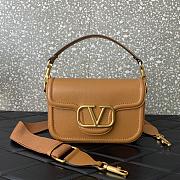 Valentino Garavani Alltime Grainy Calfskin Shoulder Bag Size 23.5 x 18 x 8 cm - 1