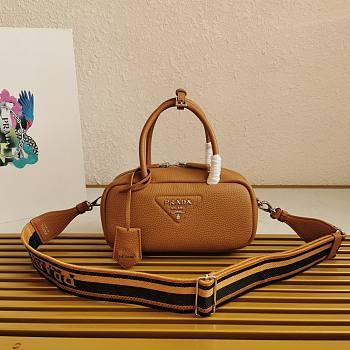 Prada Leather Top-Handle Bag Brown Size 24 x 12 x 8.5 cm