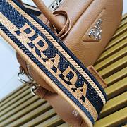 Prada Leather Top-Handle Bag Brown Size 24 x 12 x 8.5 cm - 2