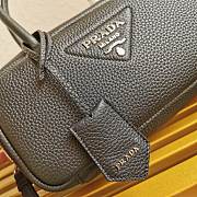Prada Leather Top-Handle Bag Black Size 24 x 12 x 8.5 cm - 4