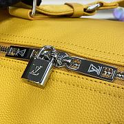 Louis Vuitton Keepall Bandoulière 50 Travel Bag M21536 Yellow Size 50 x 29 x 23 cm - 5