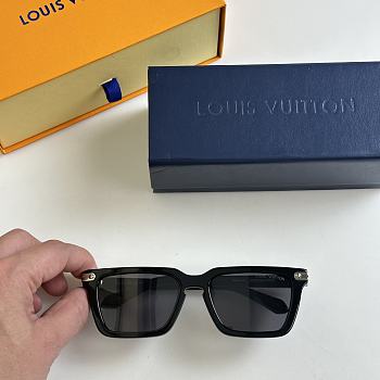 Louis Vuitton LV Glasses 06