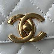 Chanel Perfect Fit Mini White Size 22 × 14.5 × 8 cm - 2