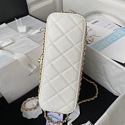 Chanel AS4489 Flap Bag White Size 15 × 23.5 × 9 cm - 6
