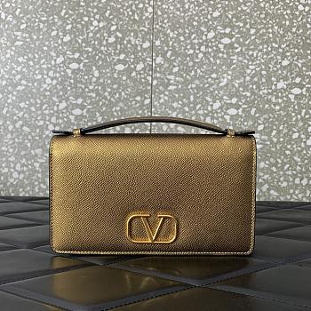 Valentino VLOGO Calfskin Wallet on Chain Gold Size 19 x 4 x 10.5 cm