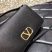 Valentino VLOGO Calfskin Wallet on Chain Black Size 19 x 4 x 10.5 cm - 6