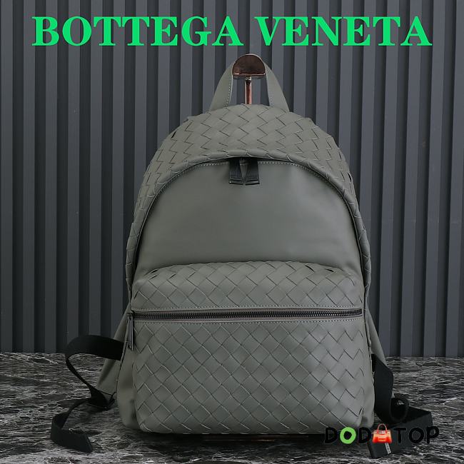 Bottega Veneta Intrecciato Backpack Grey Size  41 x 28.5 x 16 cm - 1