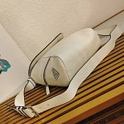 Prada Leather Bag With Shoulder Strap White Size 22 x 22 x 12 cm - 6