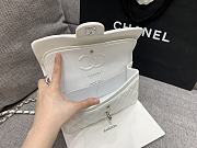 Chanel Flap White Bag Lambskin Light Gold Hardware Size 23 cm - 3