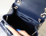 Chanel Backpack Navy Blue Size 20.5 x 20 x 15 cm - 6