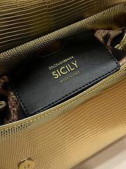 Dolce & Gabbana Kim Sicily Handbag Gold Size 20 x 16 x 8 cm - 4