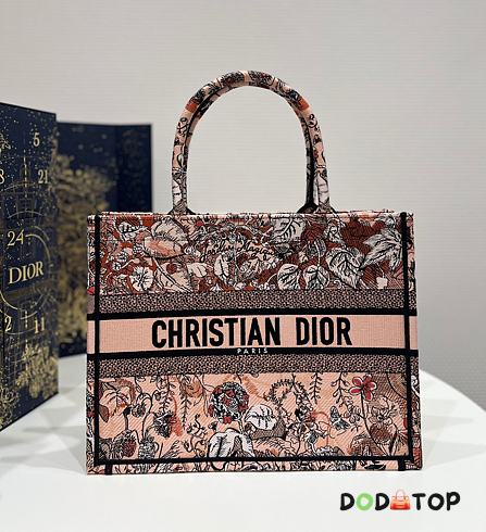 Dior Book Tote 05 Size 36 x 18 x 28 cm - 1