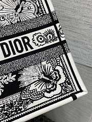 Dior Book Tote Medium 07 Size 36 x 18 x 28 cm - 2