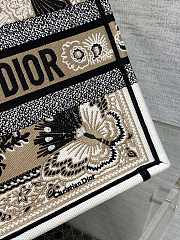 Dior Book Tote Medium 08 Size 36 x 18 x 28 cm - 4